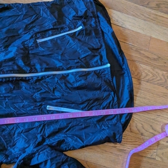 Athleta Medium Black Thin Full Zip Hooded Travel Jacket - Picture 10 of 10